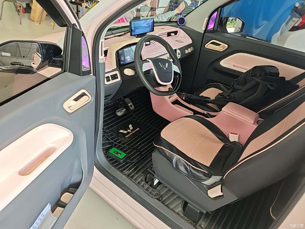 Wuling MINIEV, 2022 16