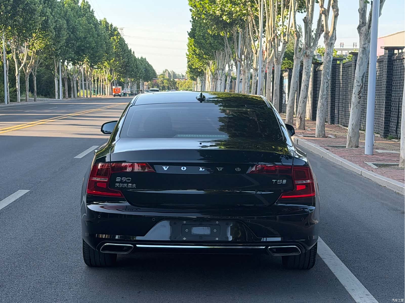 Volvo S90, 2019 4