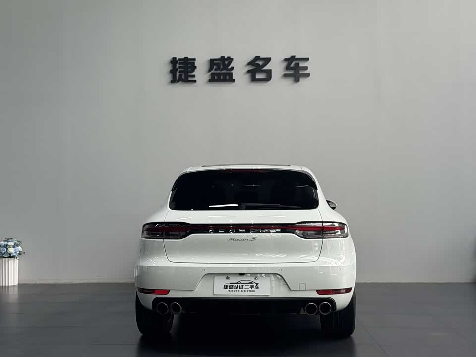 Porsche Macan Porsche Macan