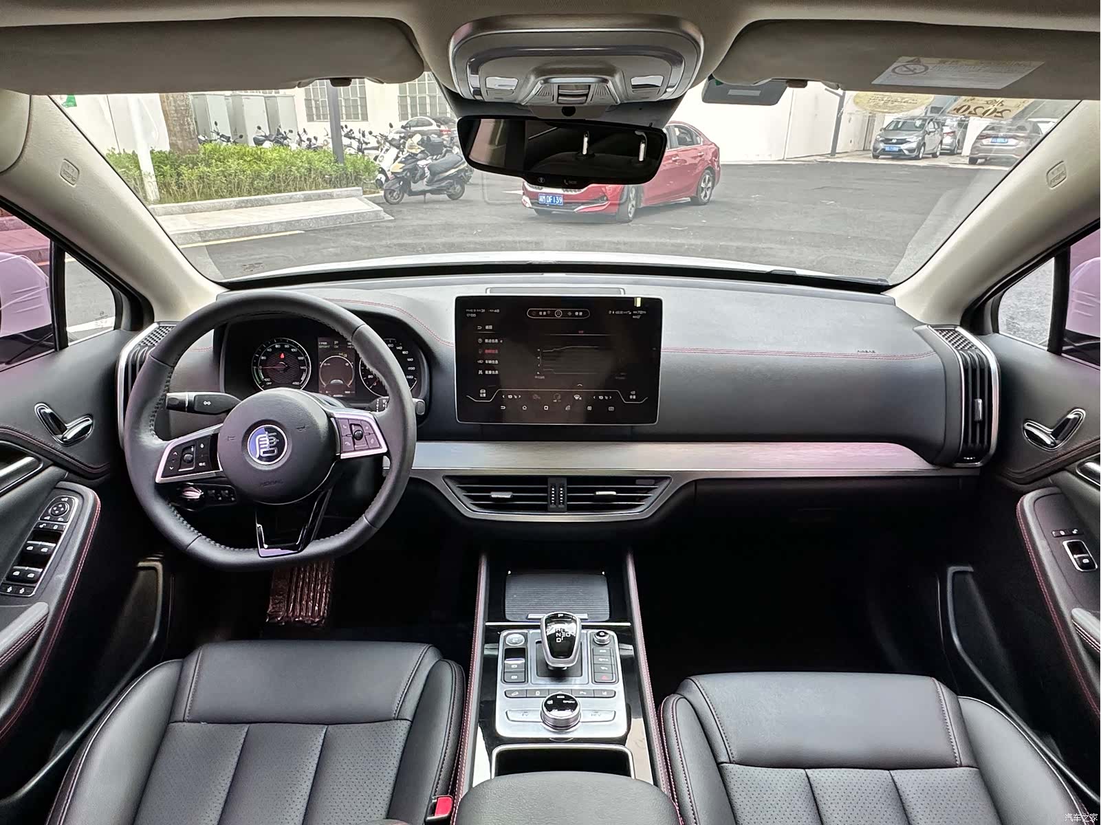 BYD Tang, 2018 14