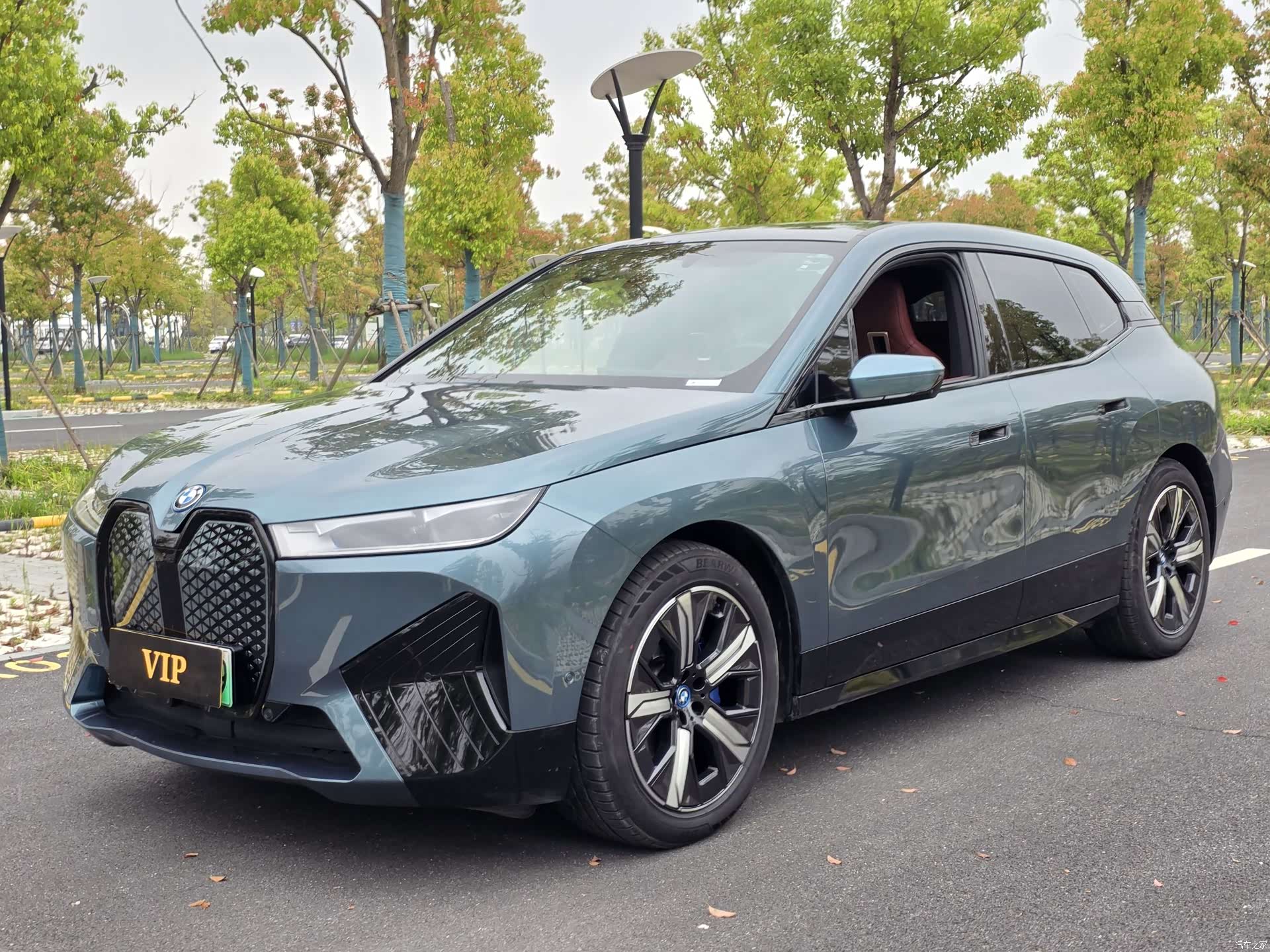 BMW iX, 2022 1