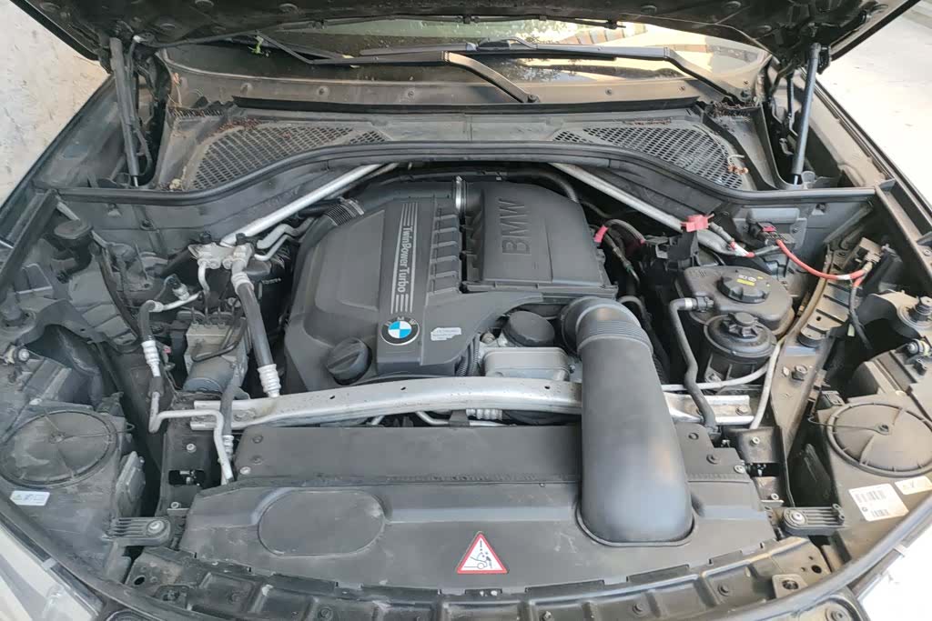 BMW X6, 2015 10