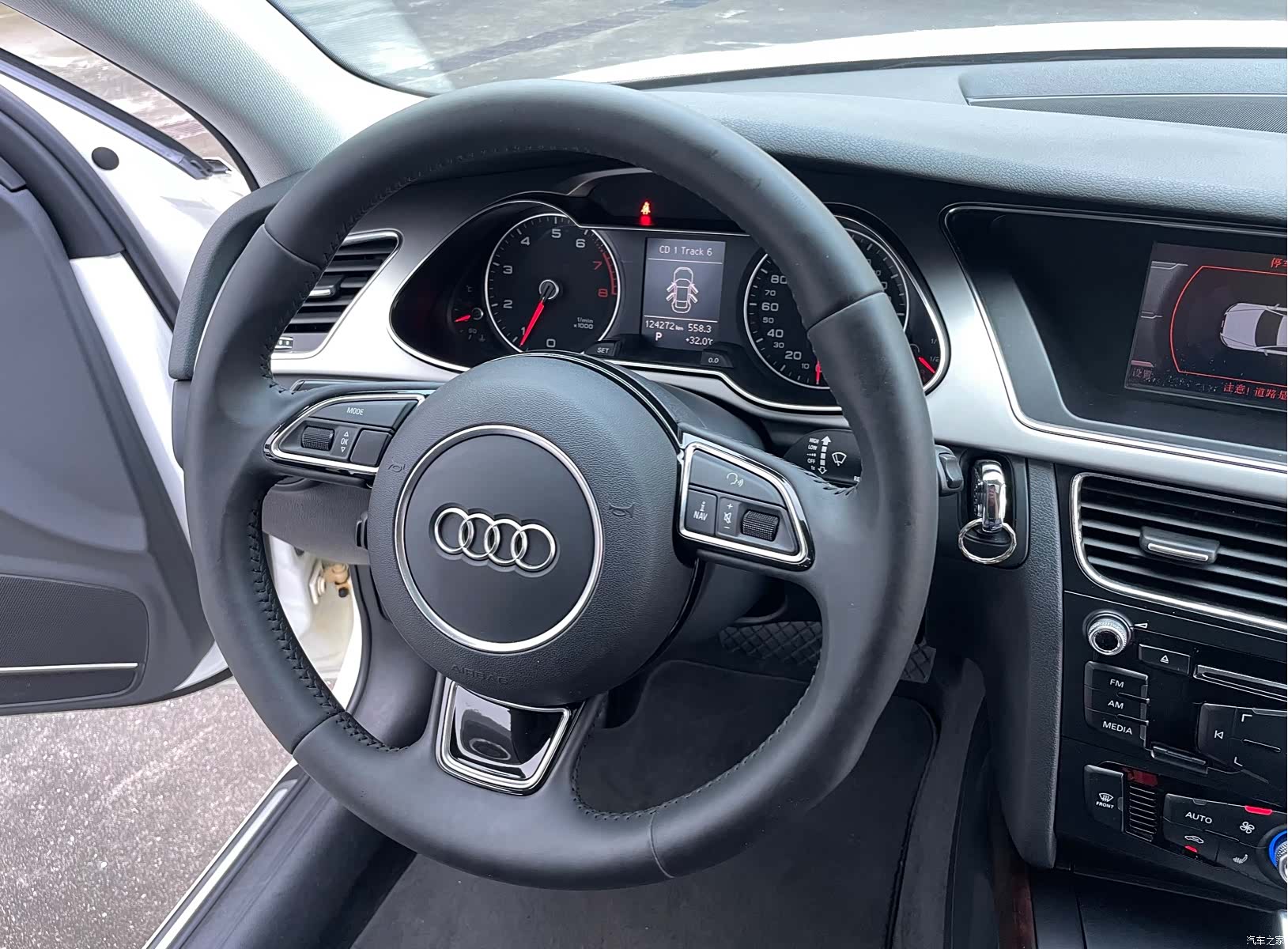 Audi A4L, 2014 14