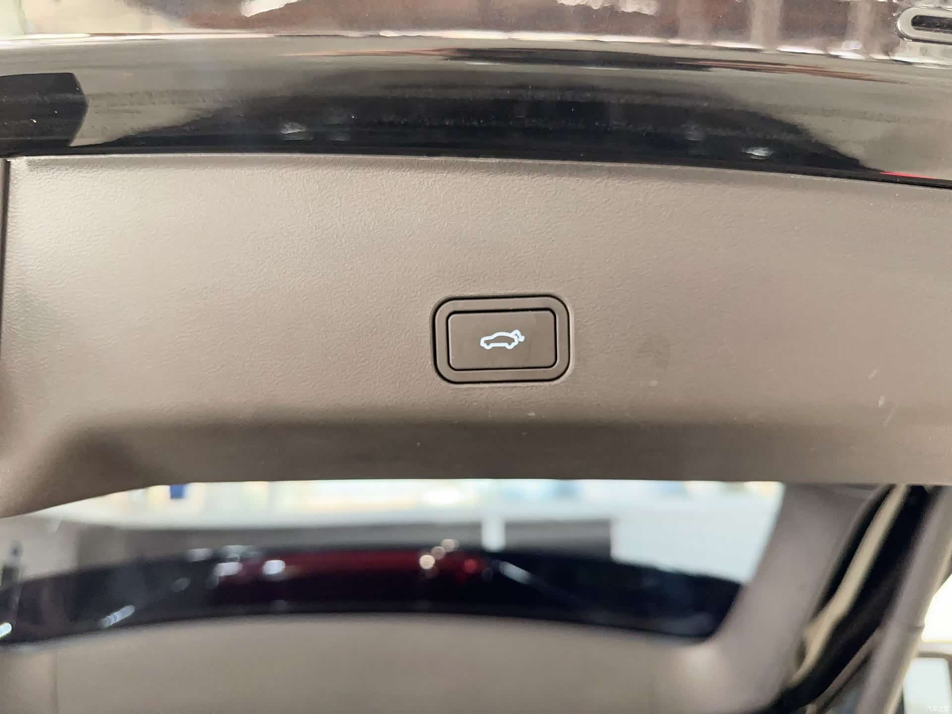 Geely Xingyue L, 2025 20