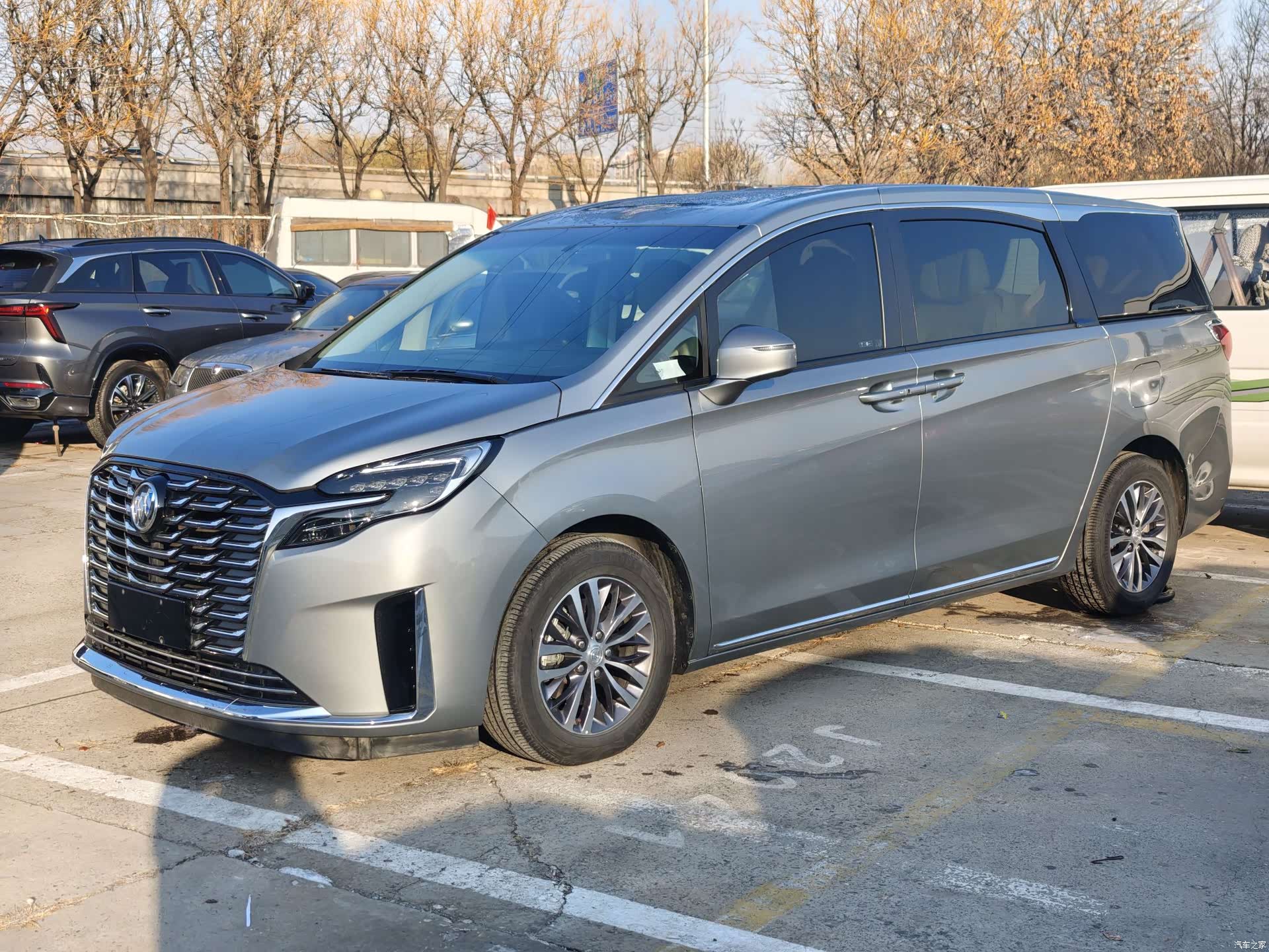 Buick GL8, 2024 1