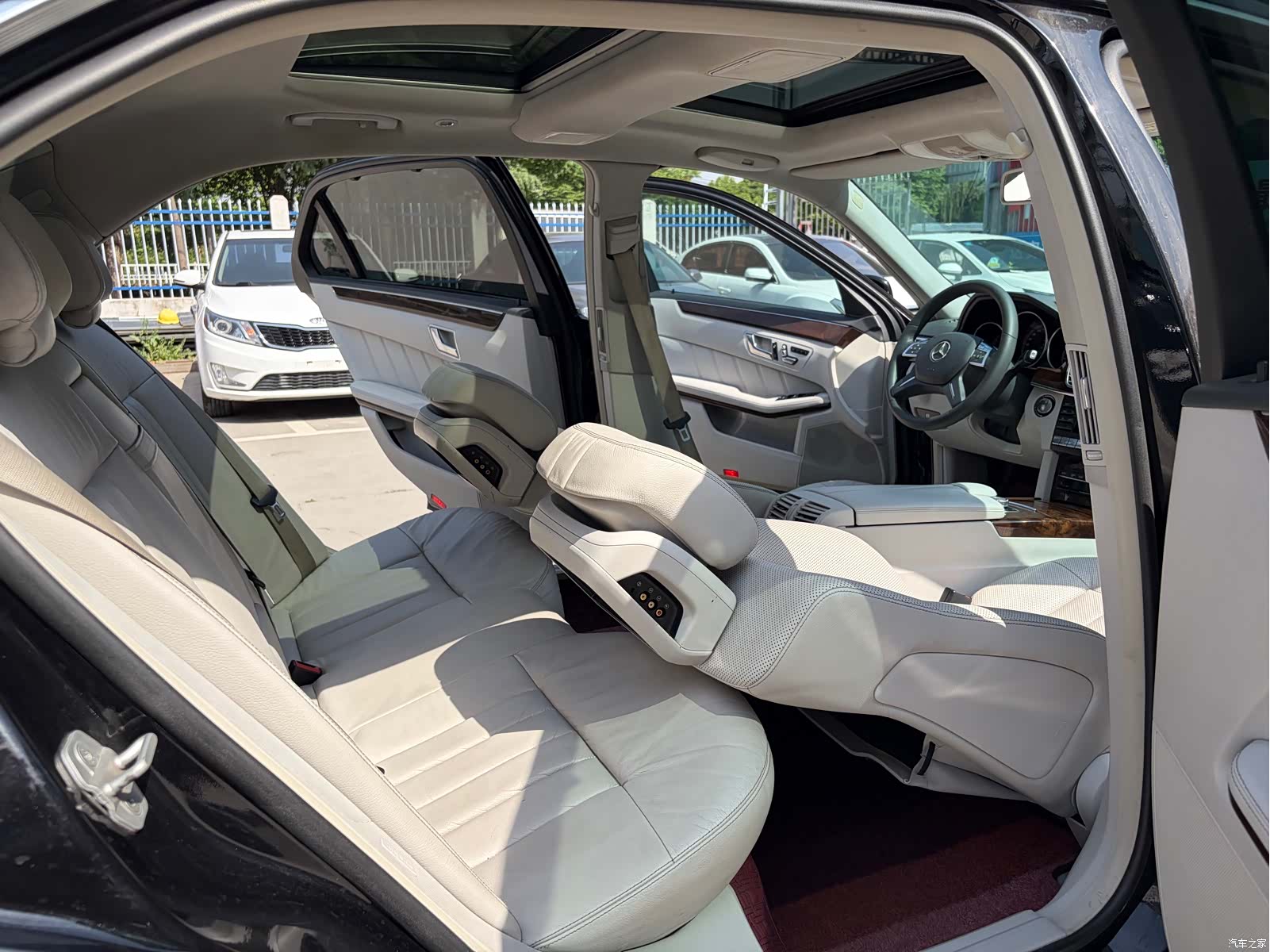Mercedes-Benz E-Class, 2014 7