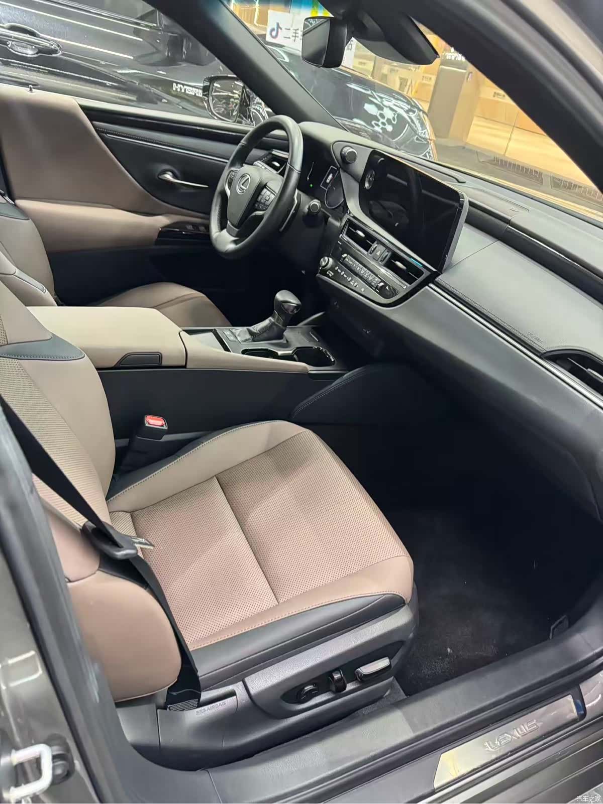 Lexus ES, 2024 18