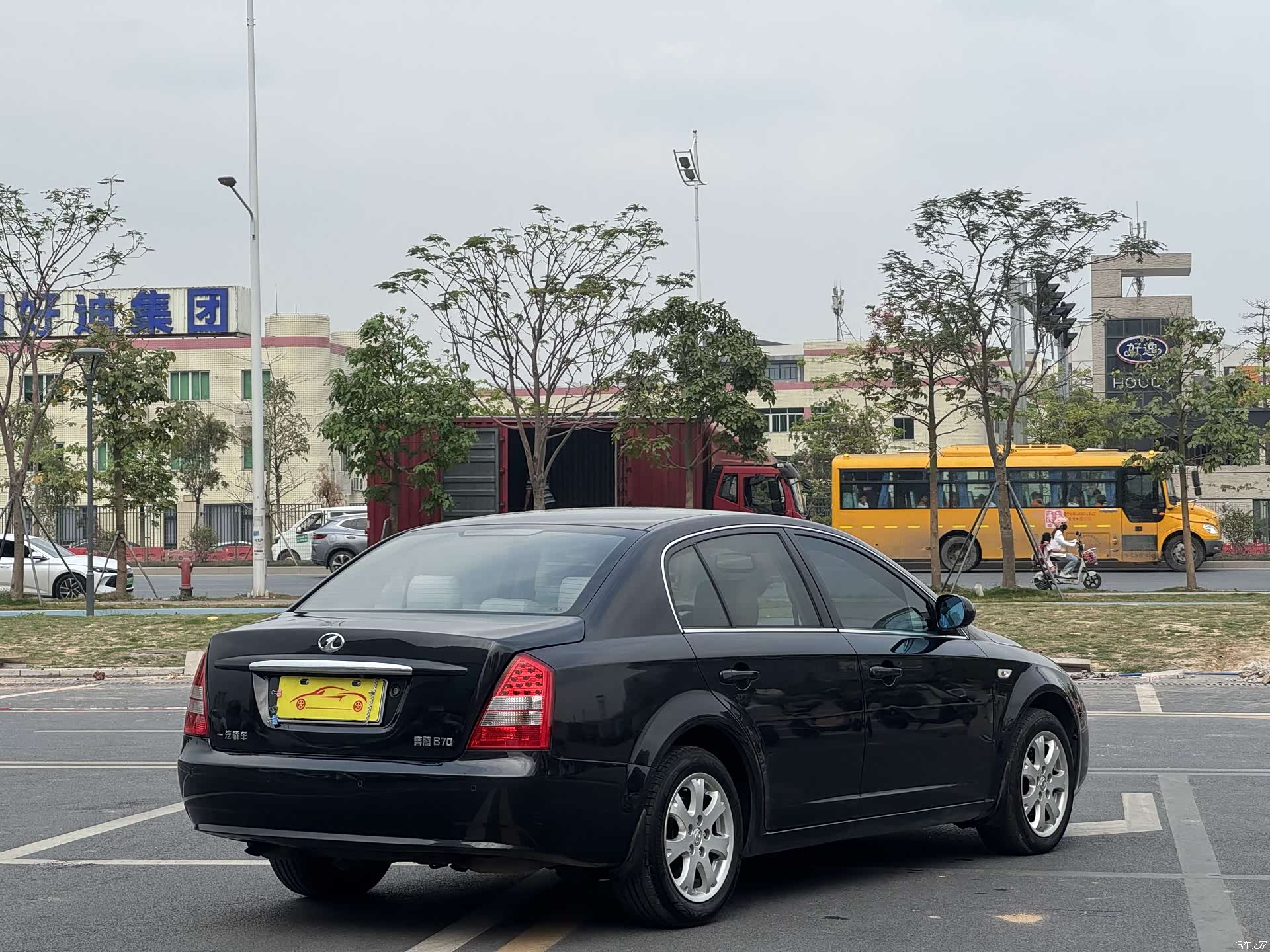 Bestune B70, 2011 3