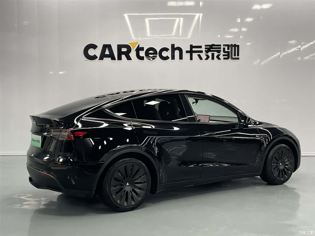 Tesla Model Y, 2022 9