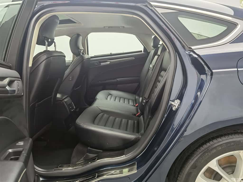 Ford Mondeo, 2020 15