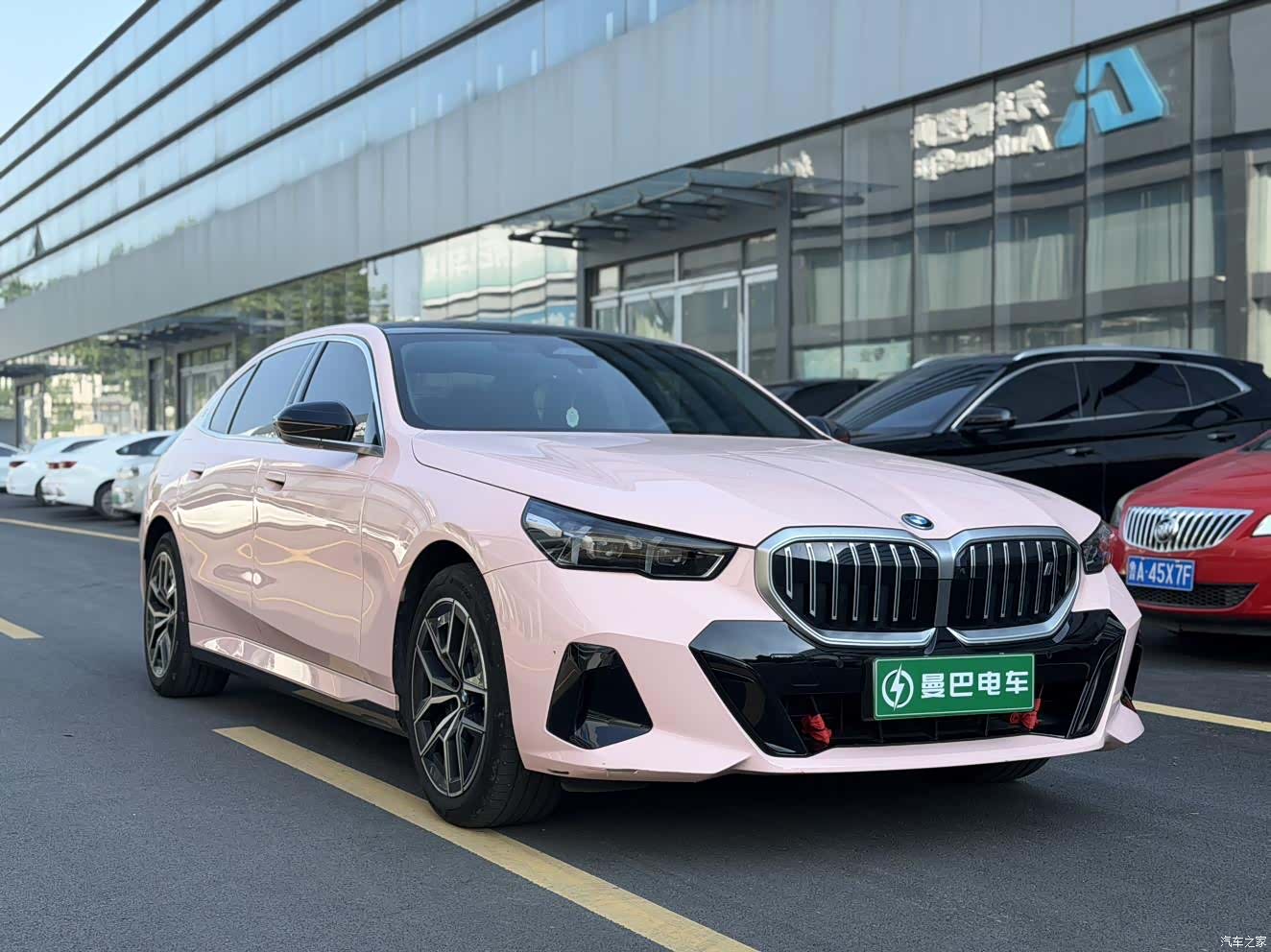 BMW i5, 2025 4