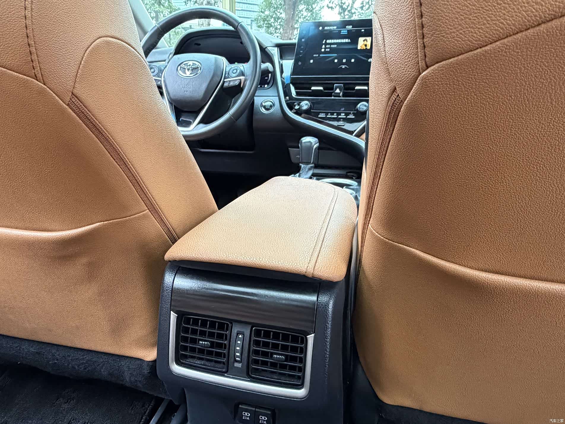 Toyota Camry, 2022 13