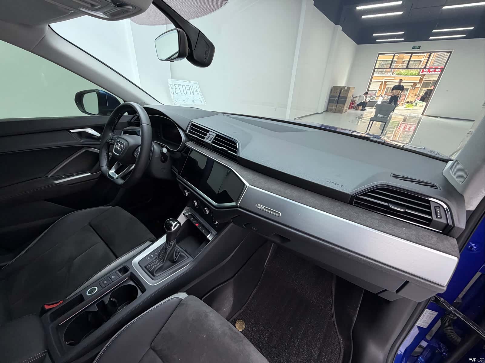 Audi Q3, 2021 18
