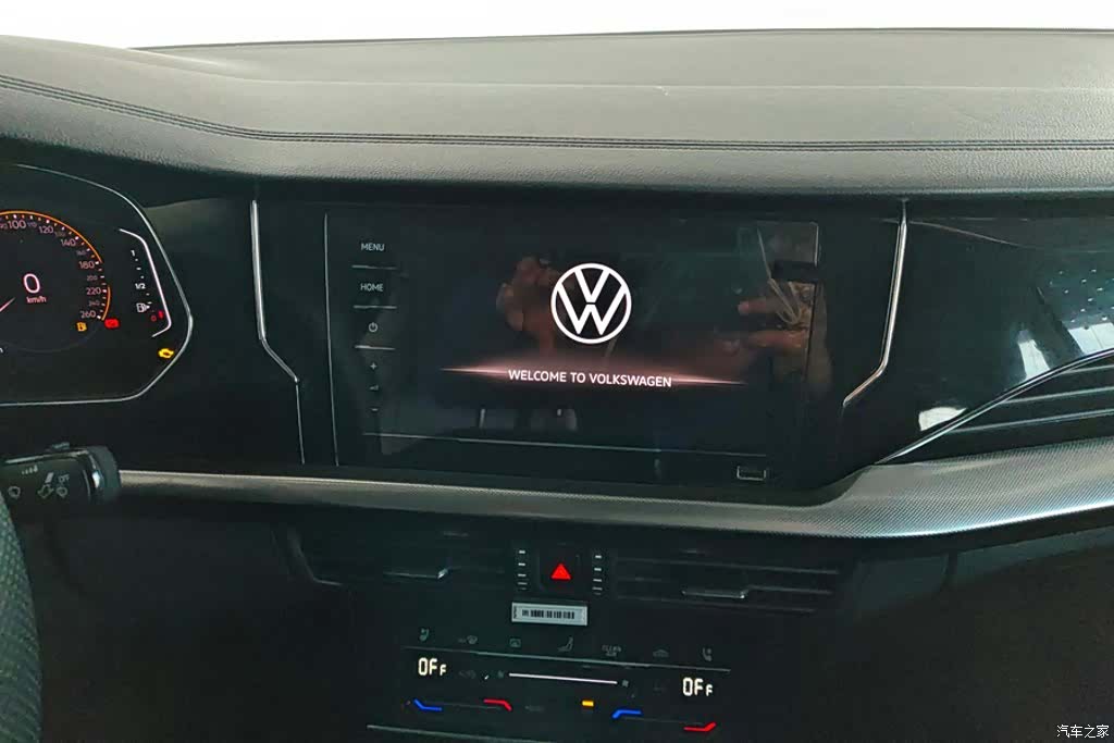Volkswagen Passat, 2024 13