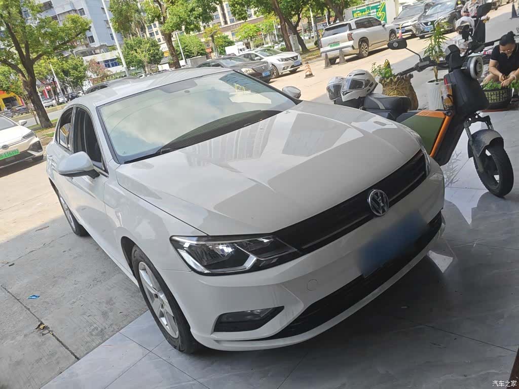 Volkswagen Lamando, 2016 22