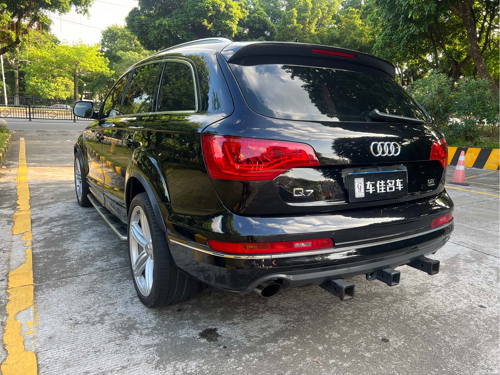 Audi Q7, 2011 6