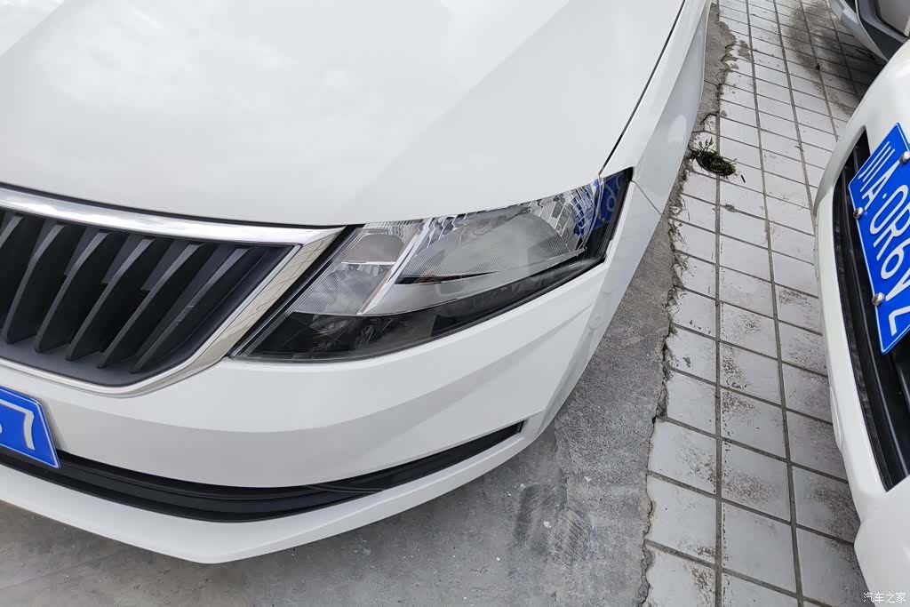 Skoda Rapid, 2018 все фото
