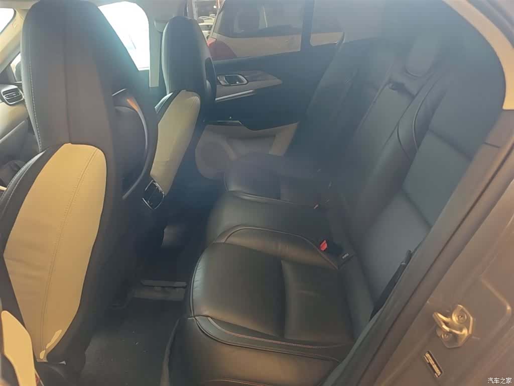 Lynk & Co 01, 2019 17