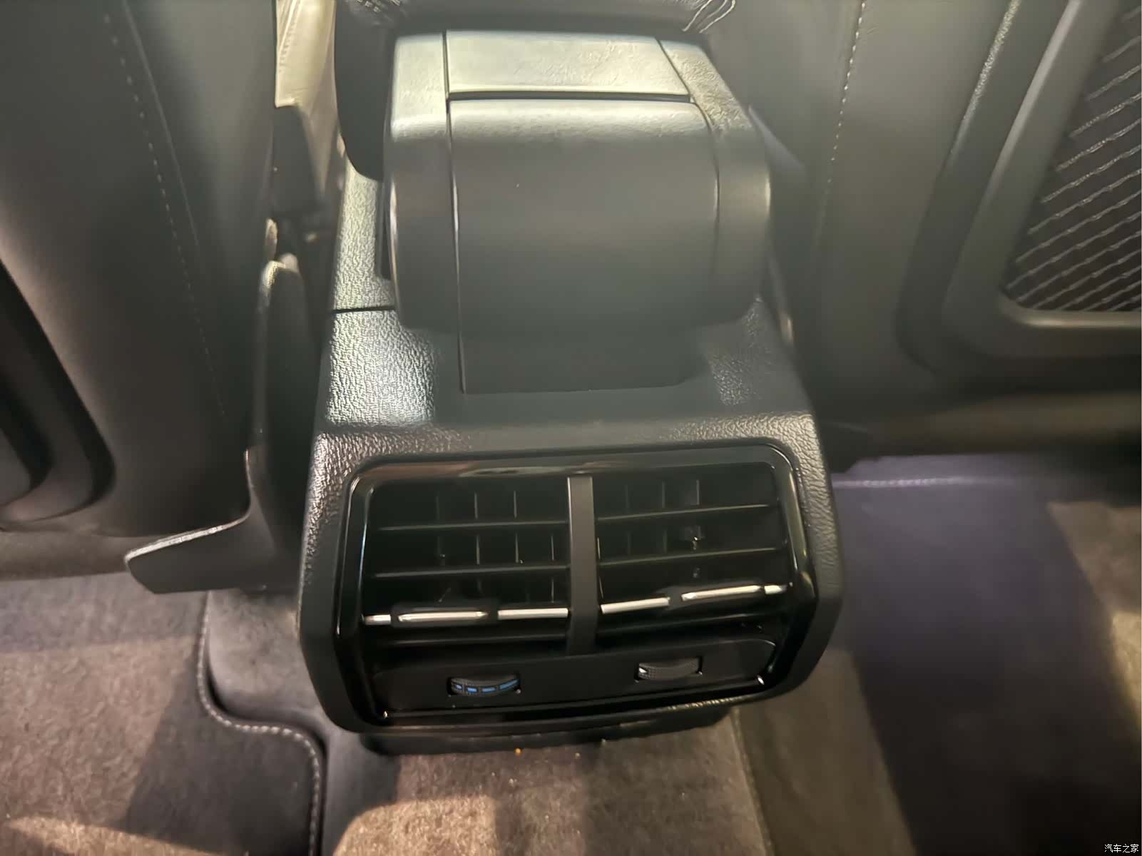 Audi Q3, 2023 17