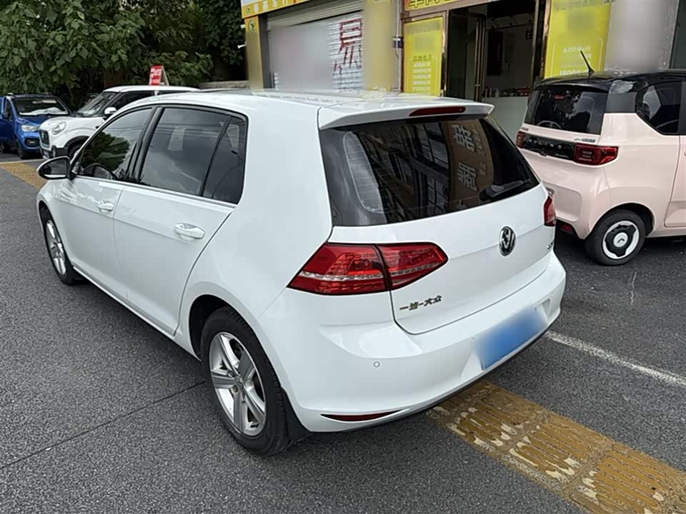 Volkswagen golf