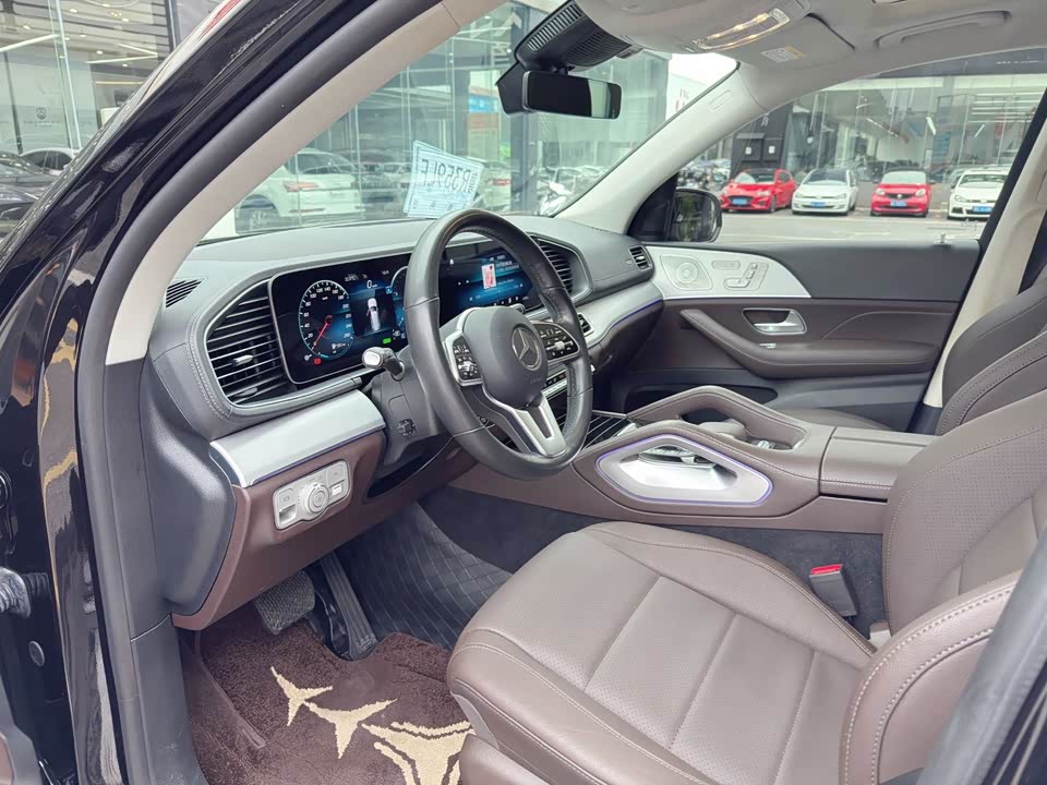 Mercedes-Benz GLS Mercedes-Benz GLS