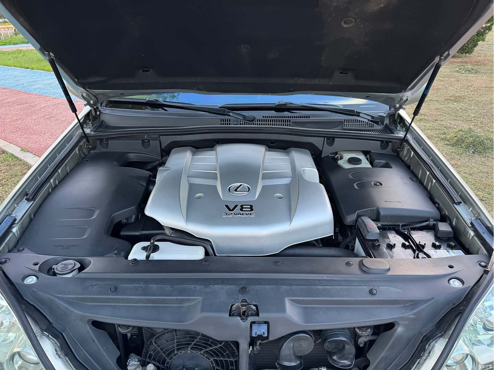 Lexus GX, 2005 33