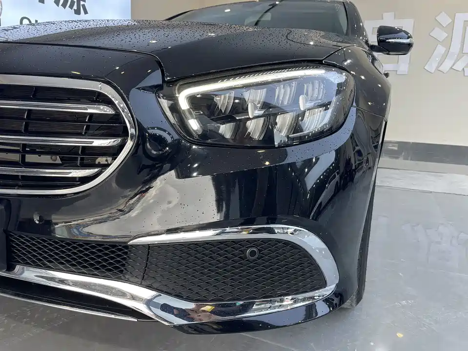 Mercedes-Benz E-class Mercedes-Benz E-class