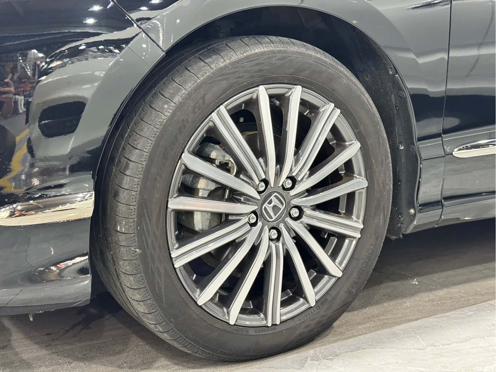 Honda Elysion, 2022 все фото