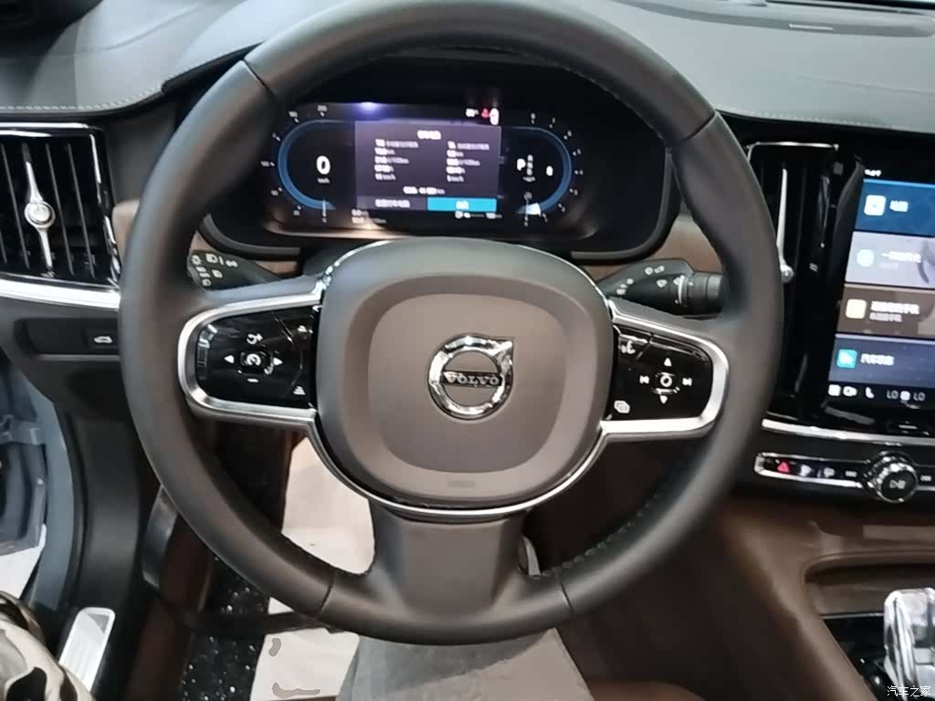 Volvo S90, 2022 11