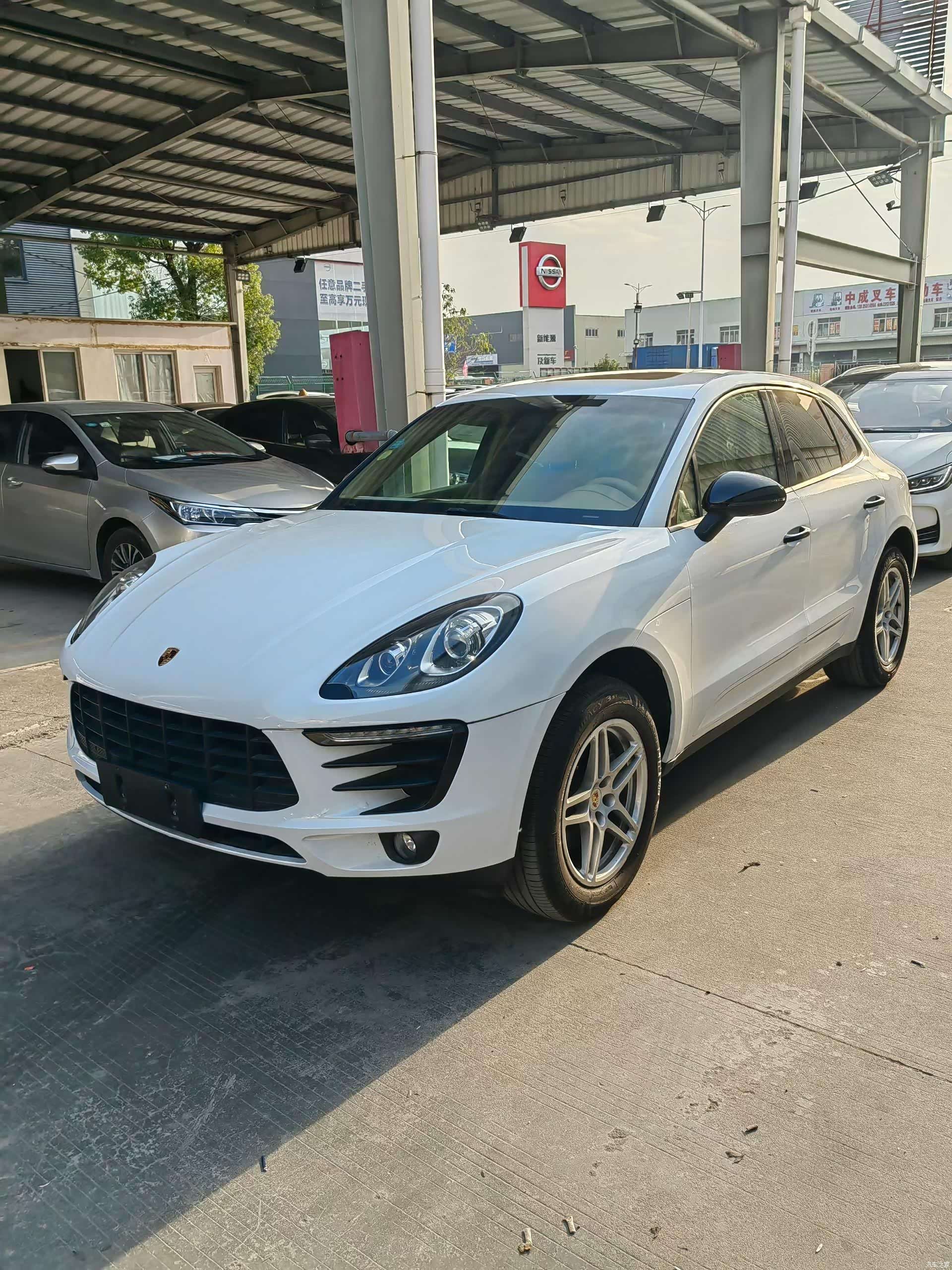 Porsche Macan, 2015 1