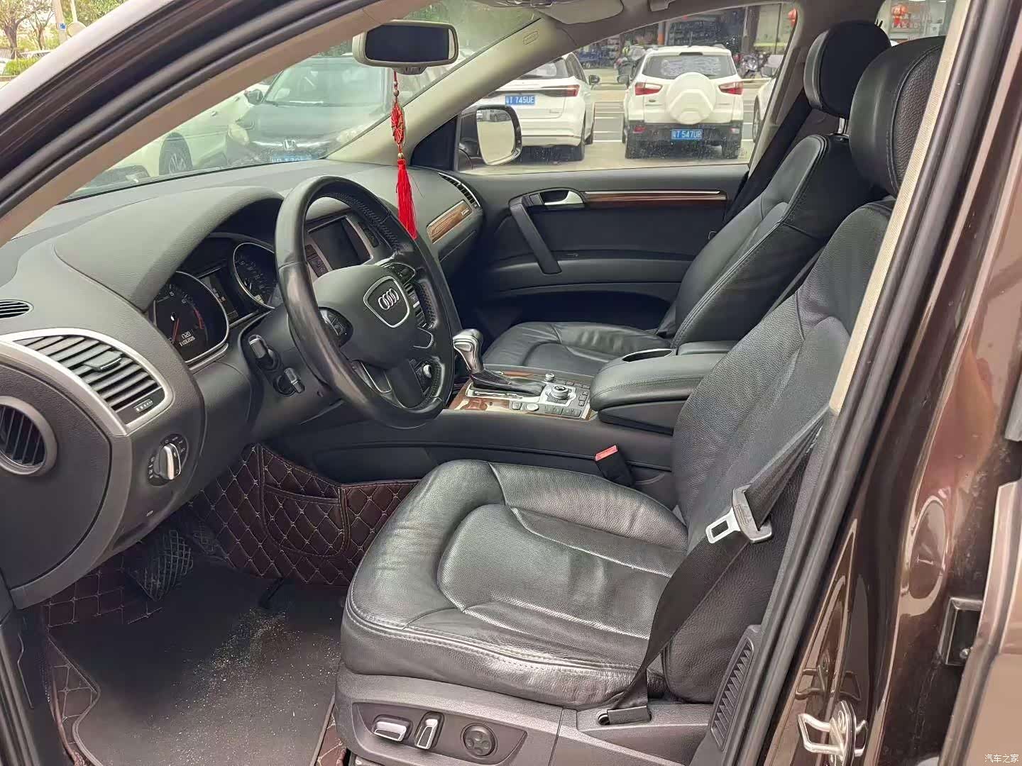 Audi Q7, 2015 9