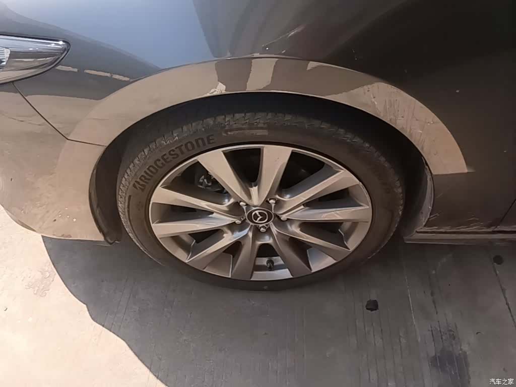 Mazda Mazda3, 2023 23