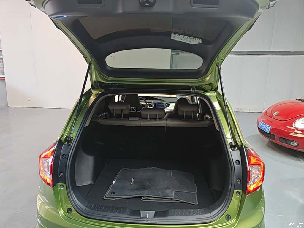 Honda Jade, 2016 9