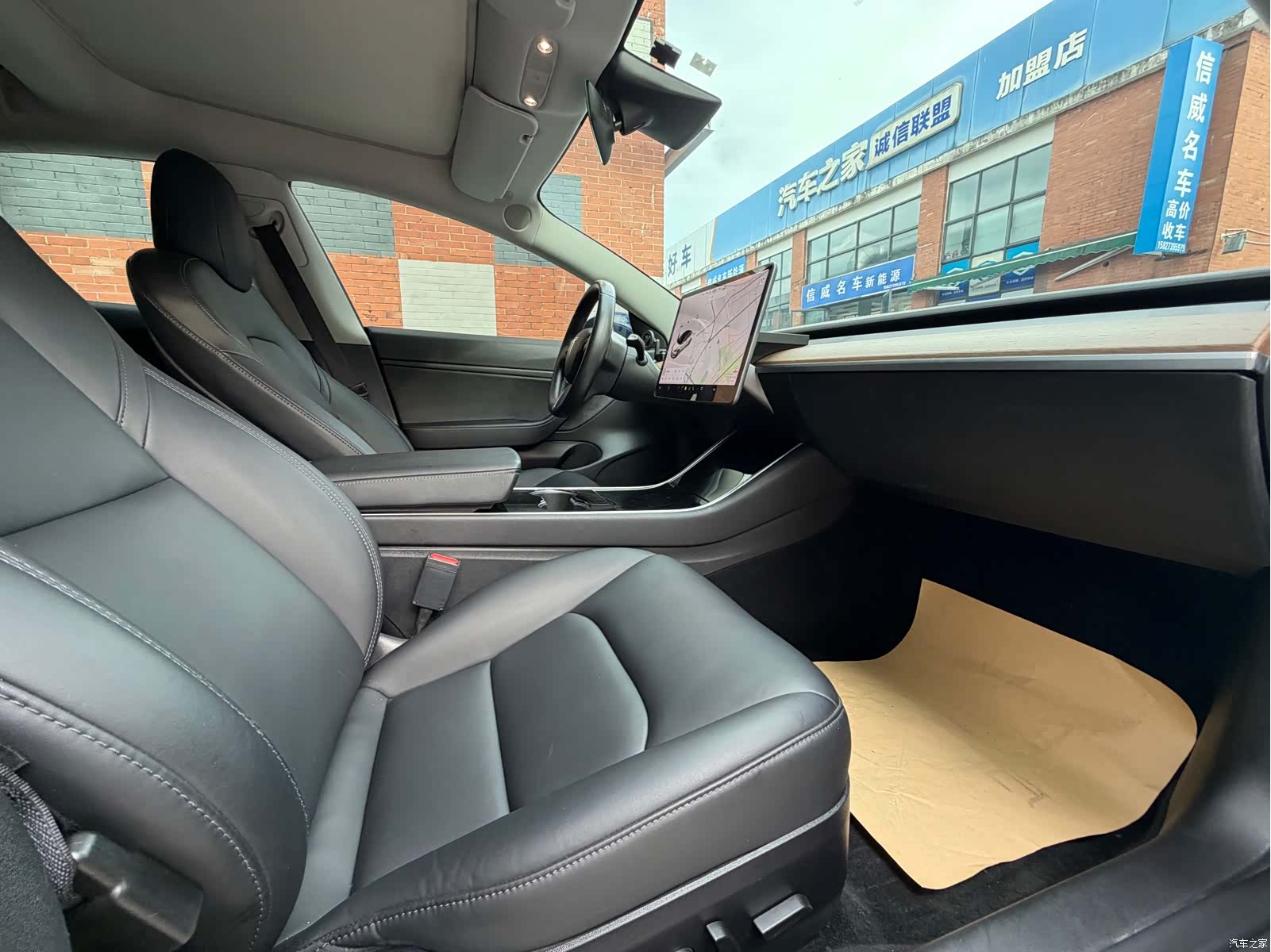 Tesla Model 3, 2019 10