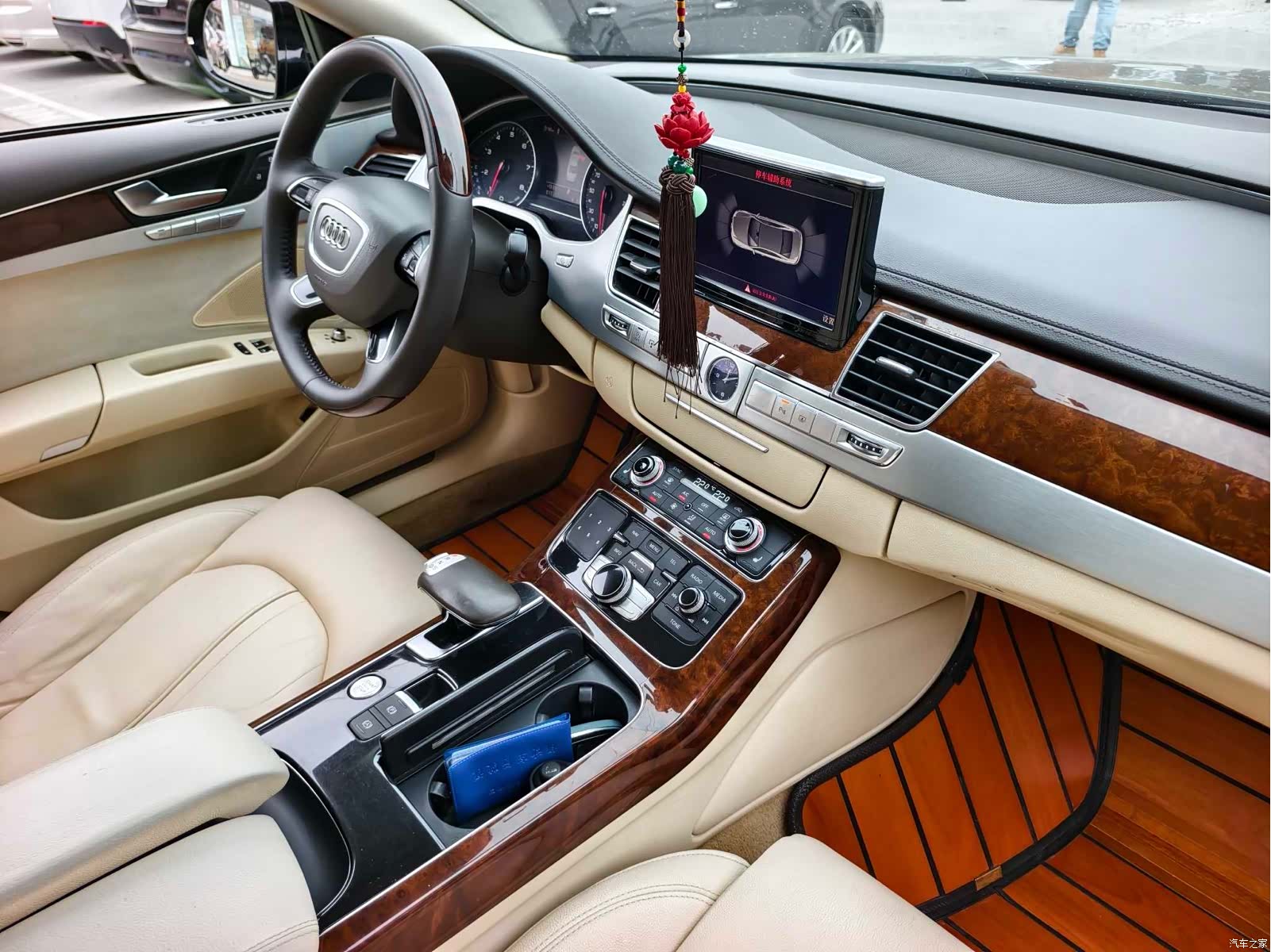 Audi A8L, 2013 17