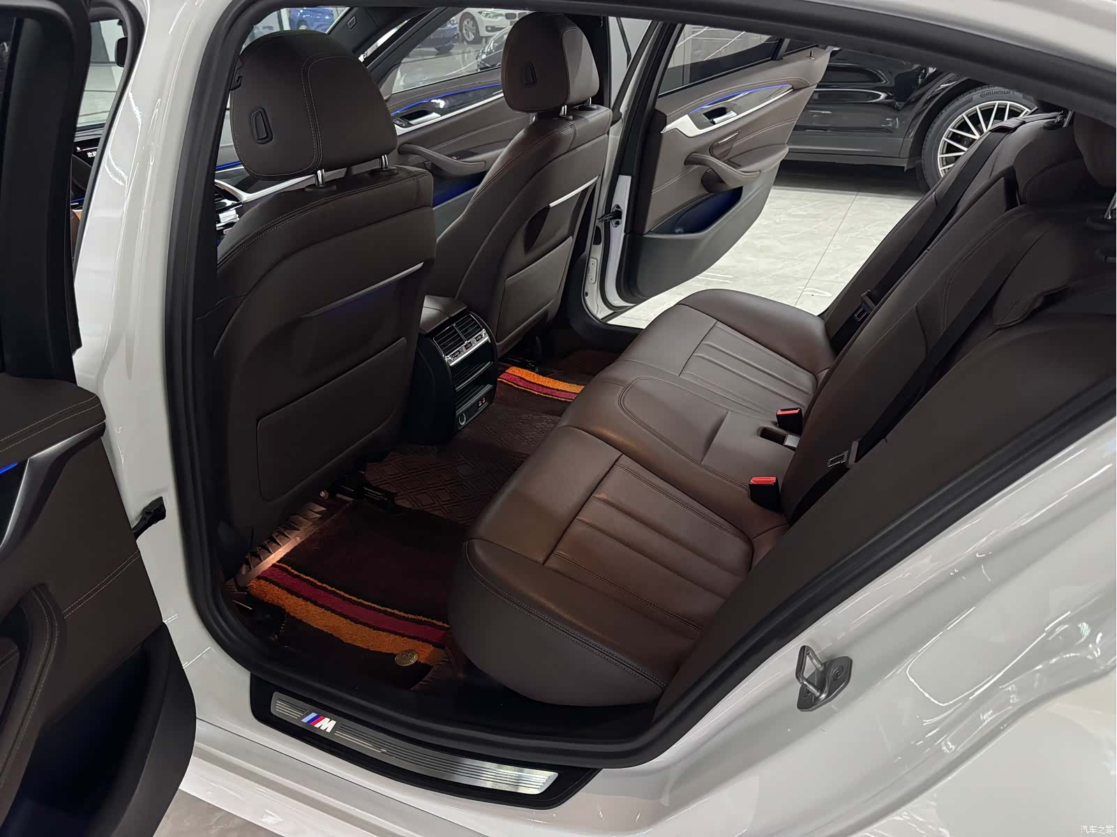 BMW 5 Series, 2019 8