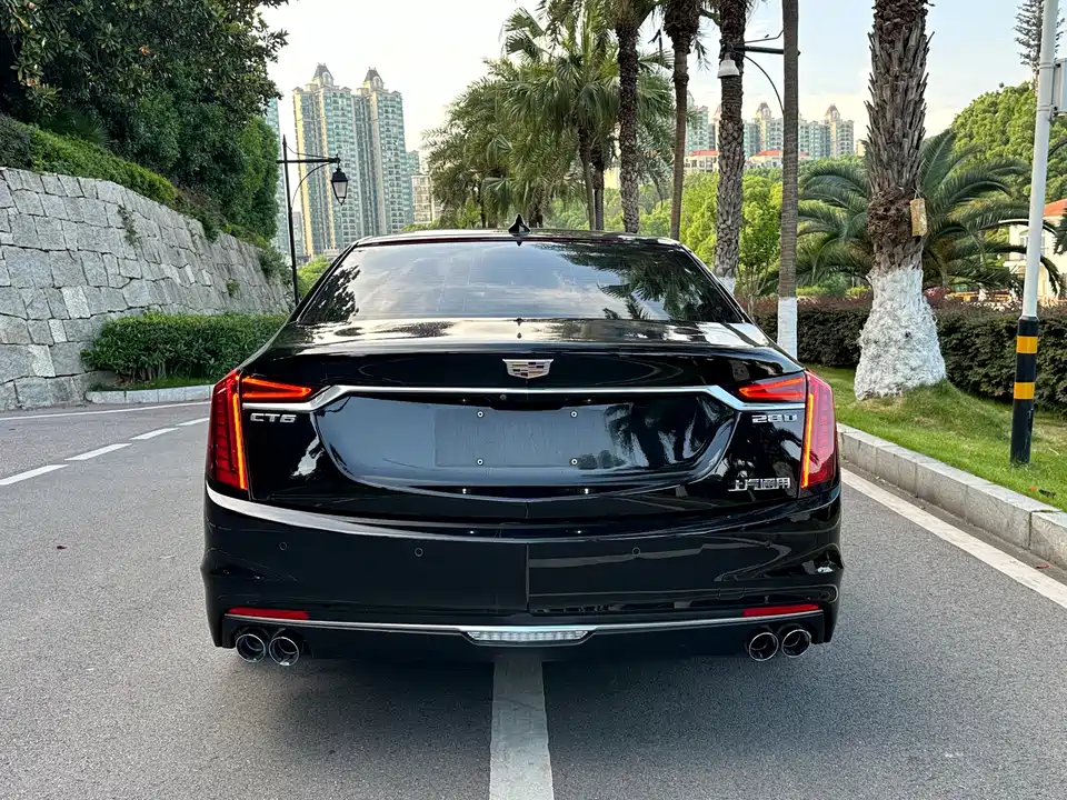 Cadillac CT6