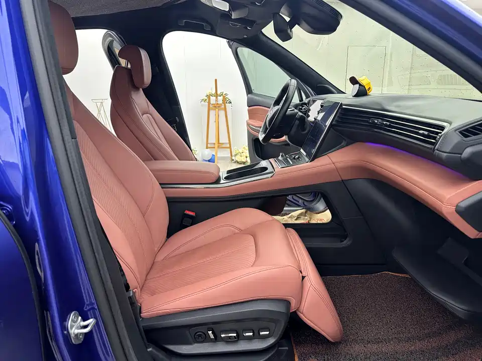 NIO EC6