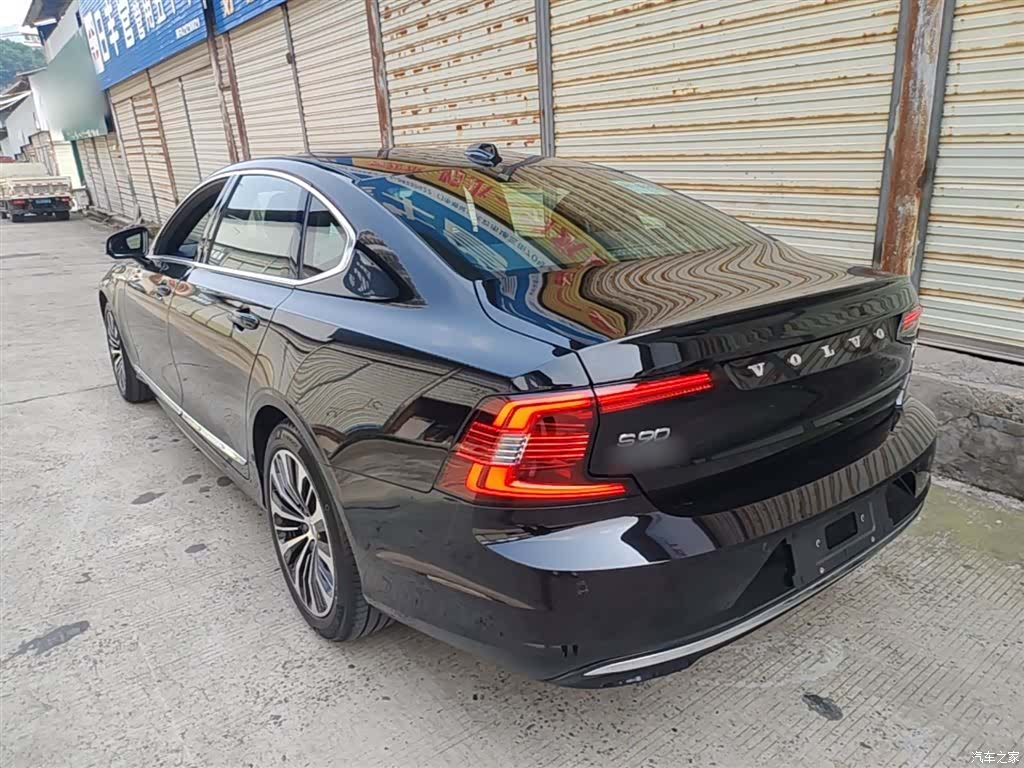 Volvo S90, 2024 все фото