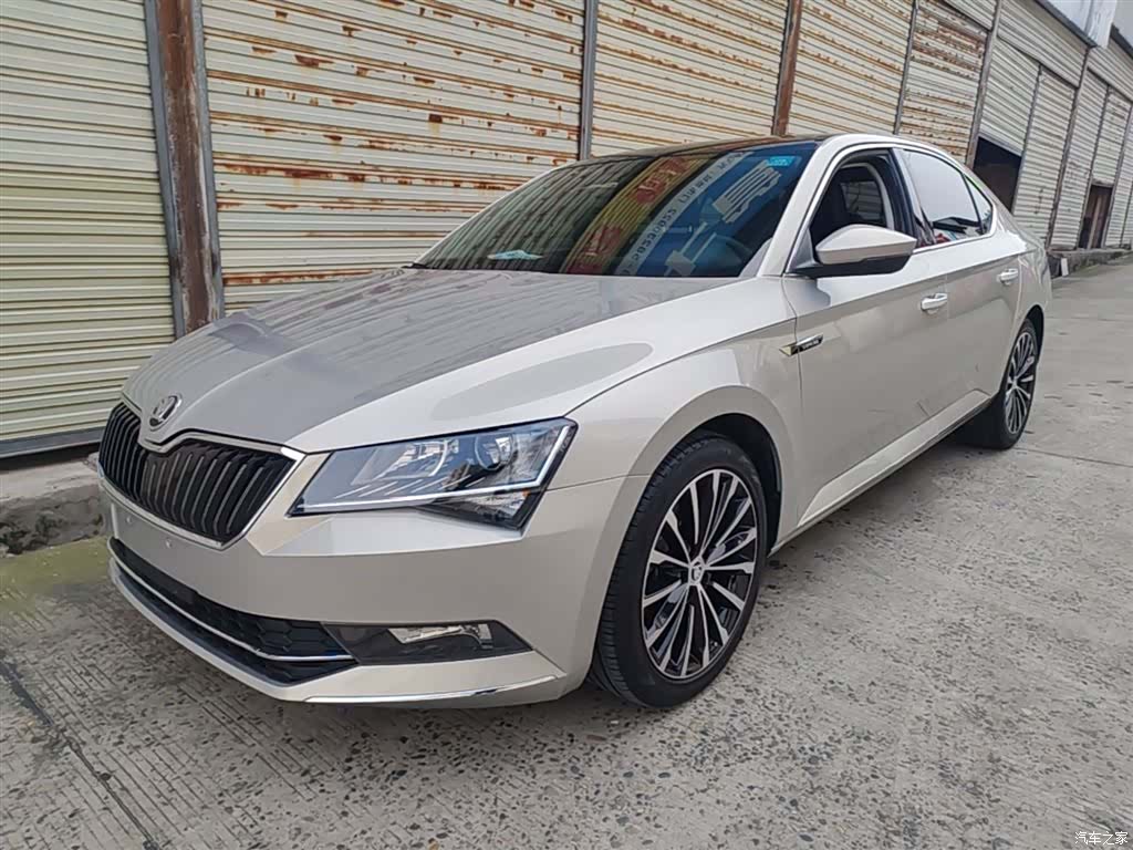 Skoda Superb, 2019 2