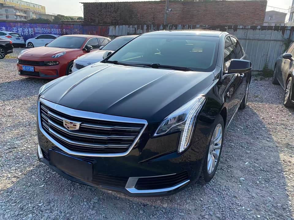 Cadillac XTS