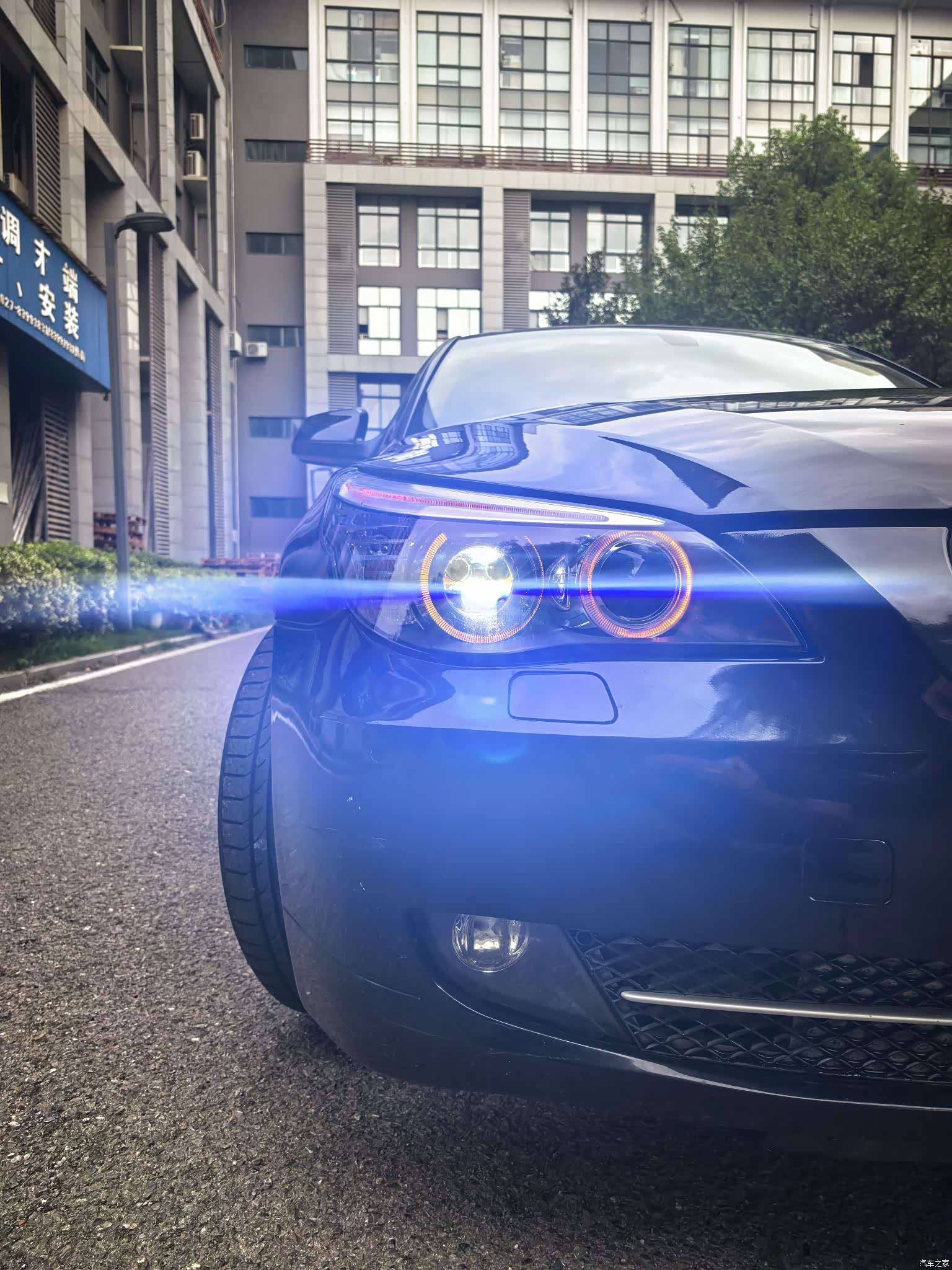 BMW 5 Series, 2010 все фото