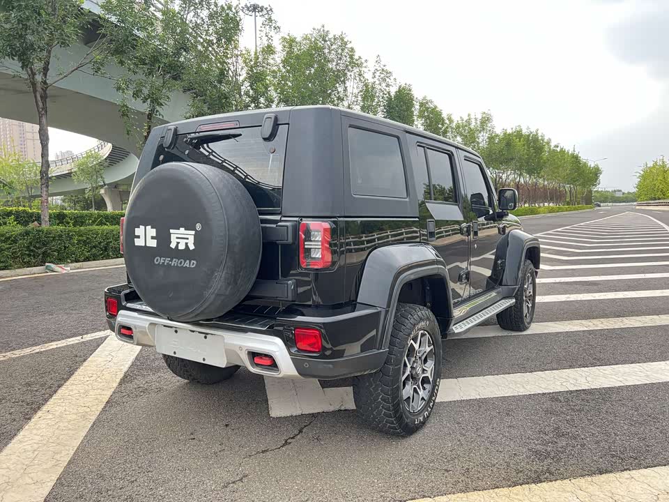 Beijing BJ40