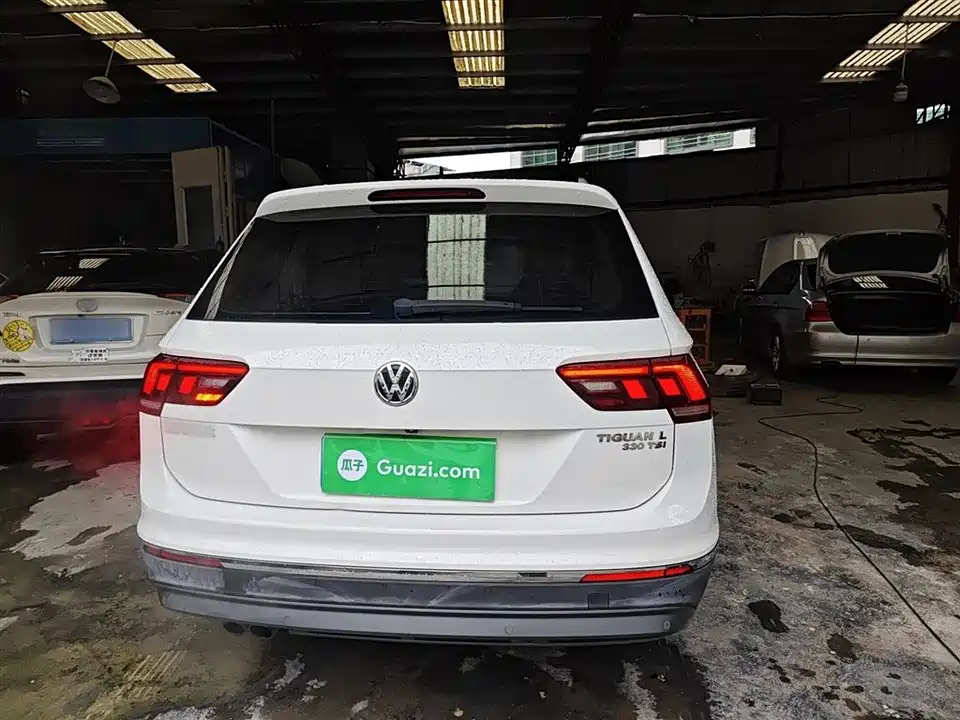 Volkswagen Tiguan L