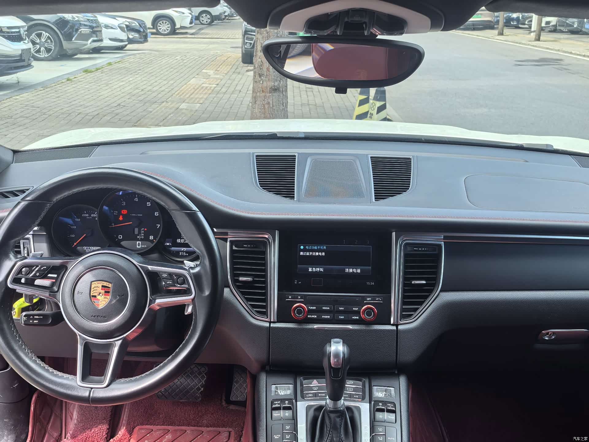 Porsche Macan, 2017 10