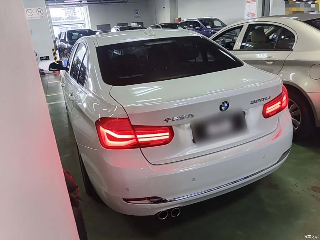 BMW 3 Series, 2017 все фото