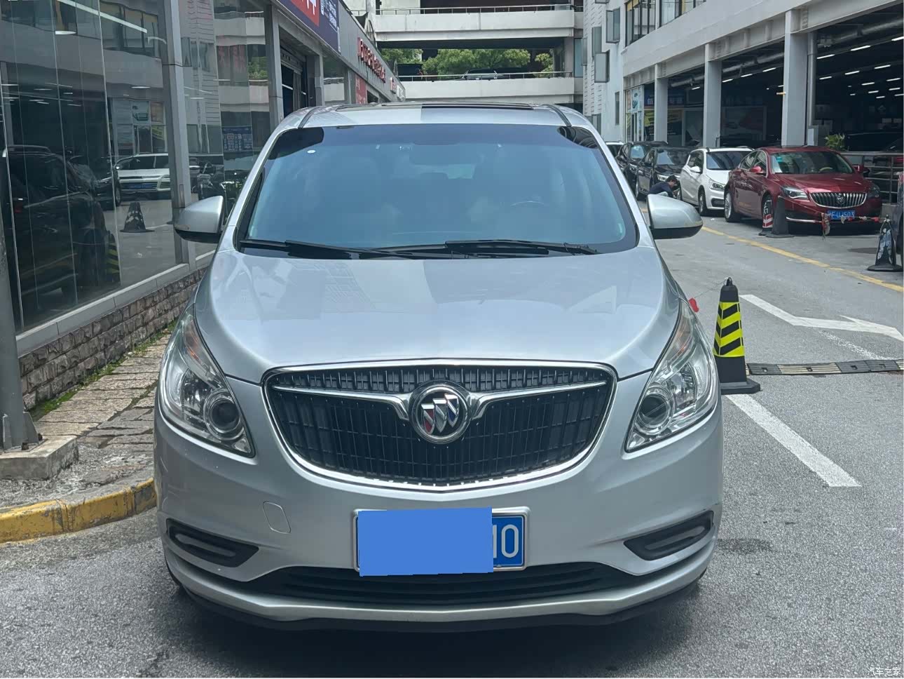 Buick GL8, 2018 2