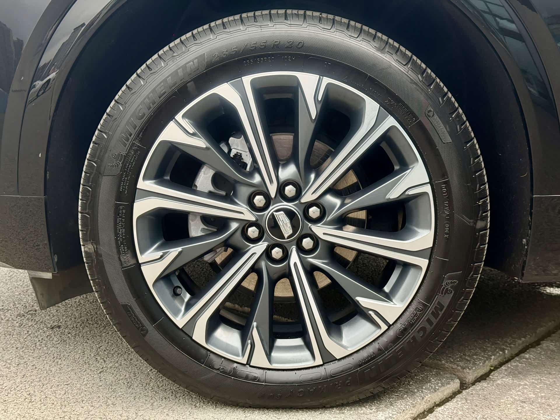 Cadillac XT5, 2024 13