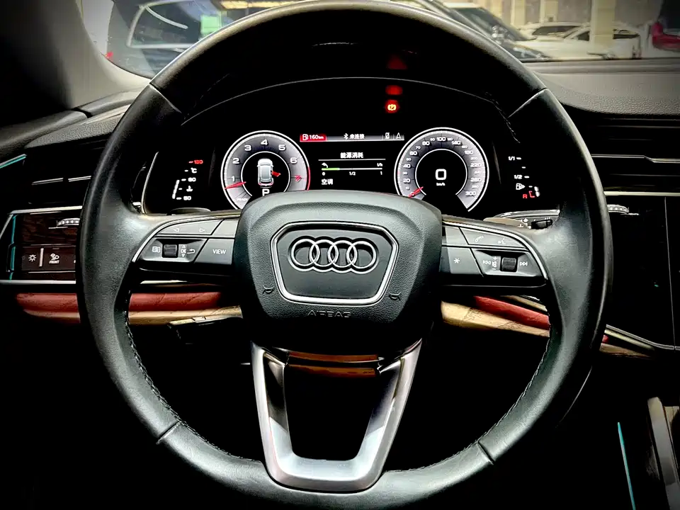 Audi Q8 Audi Q8