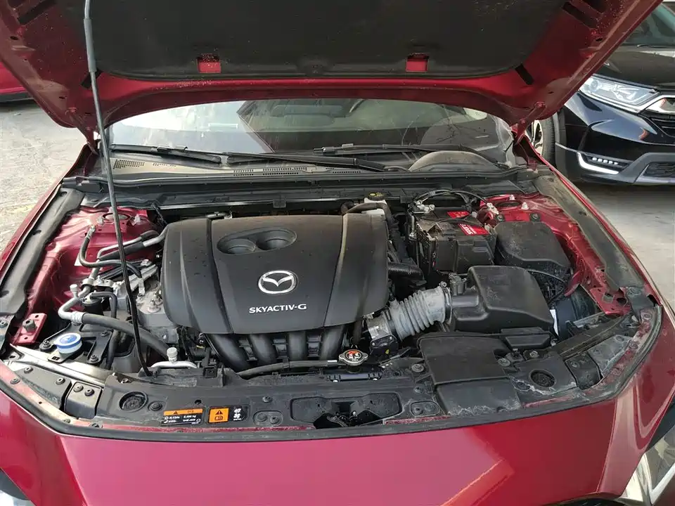 Mazda 3 Angkesaila